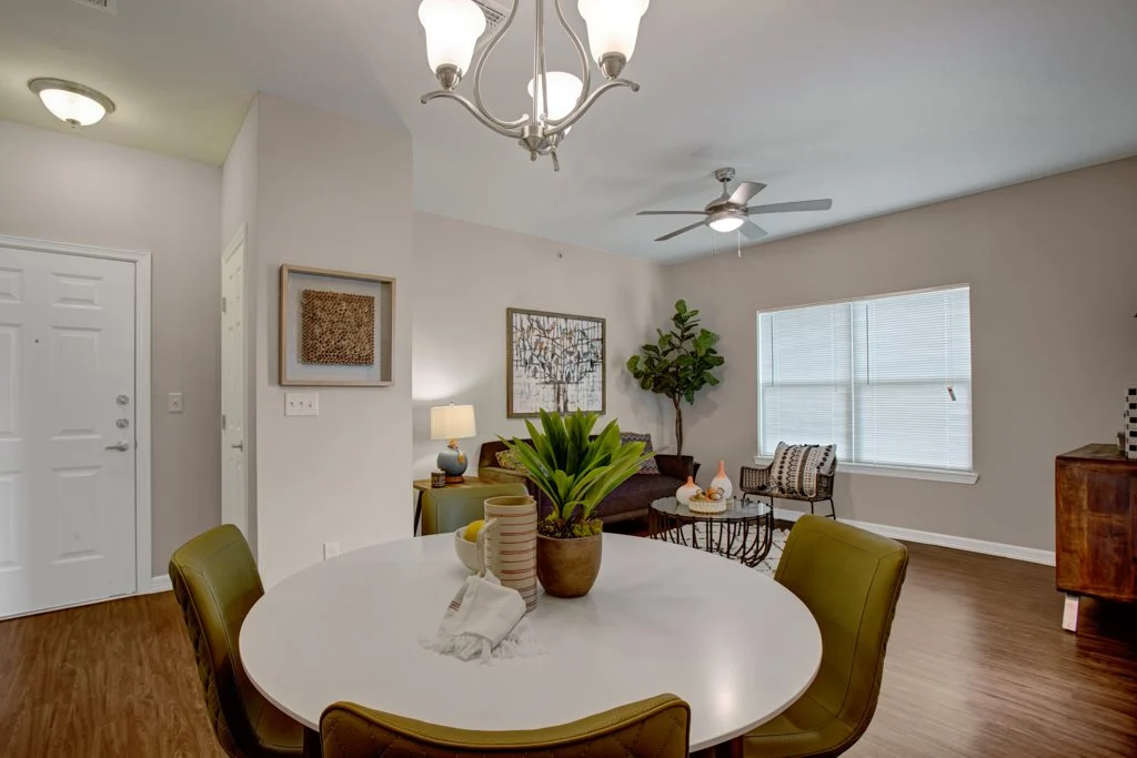 Henderson 1575 Henderson 1575 - Chair