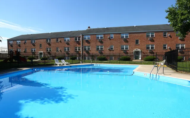 Mid Atlantic Realty Temp - Resort, Building