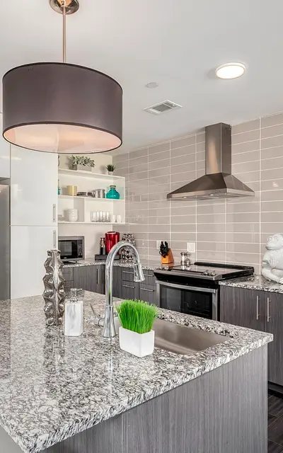 Uptown Fayetteville - Room