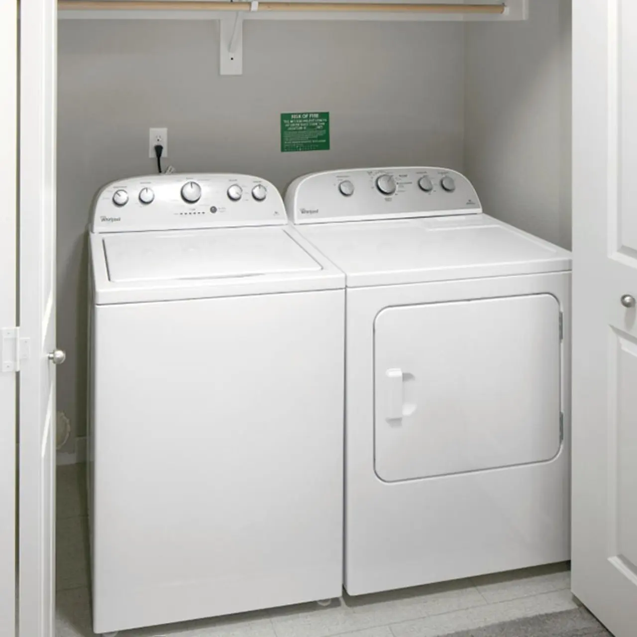 The Villas at Amberglen West The Villas at Amberglen West - Dryer, Washer, Laundry