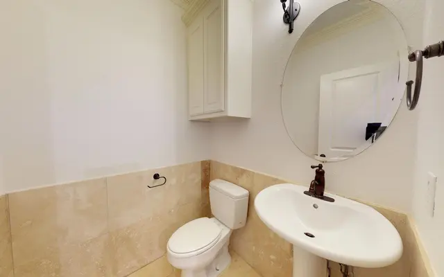 Druid Townhomes - Room