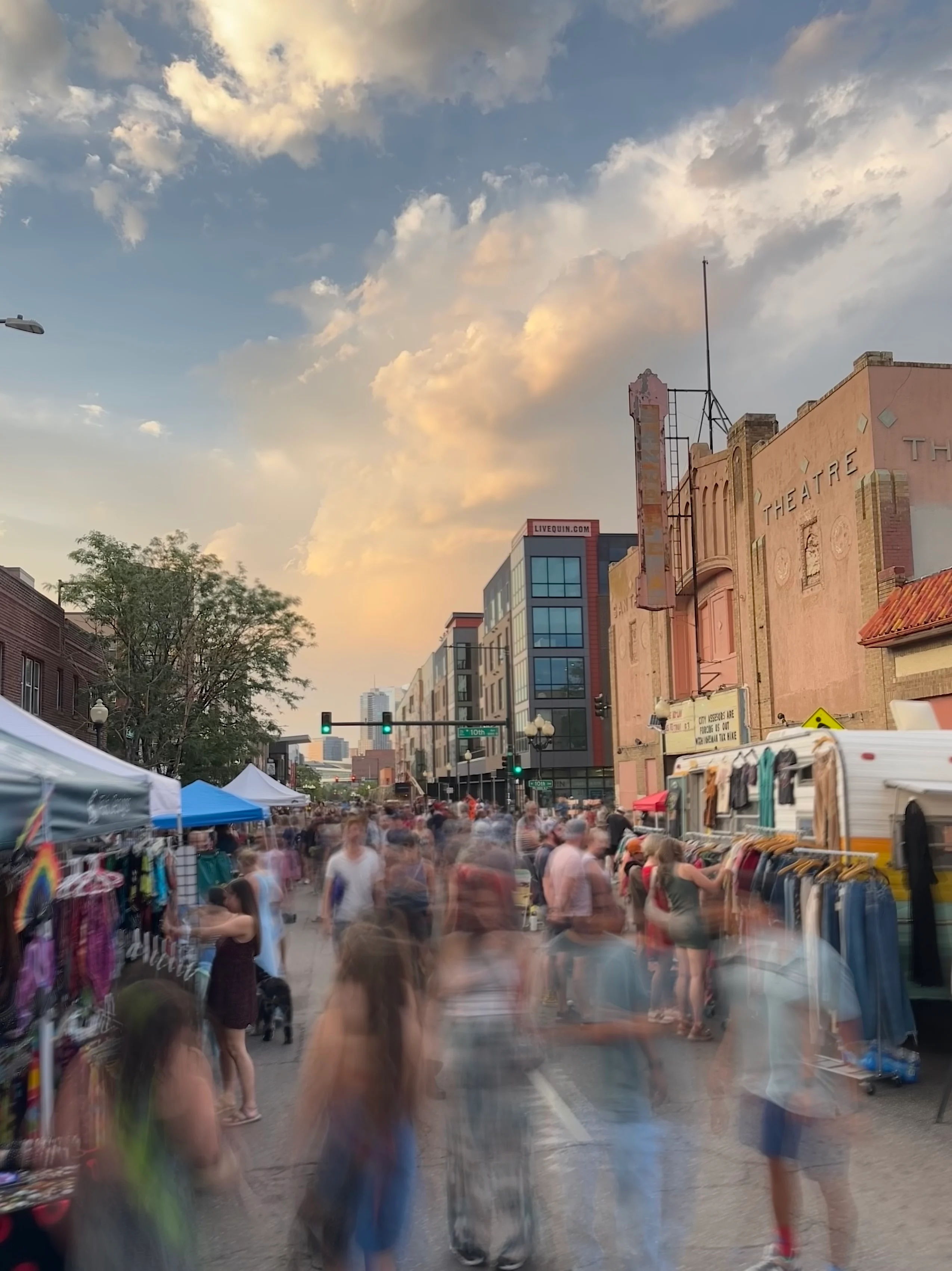 Quin Quin - Urban, City, Street