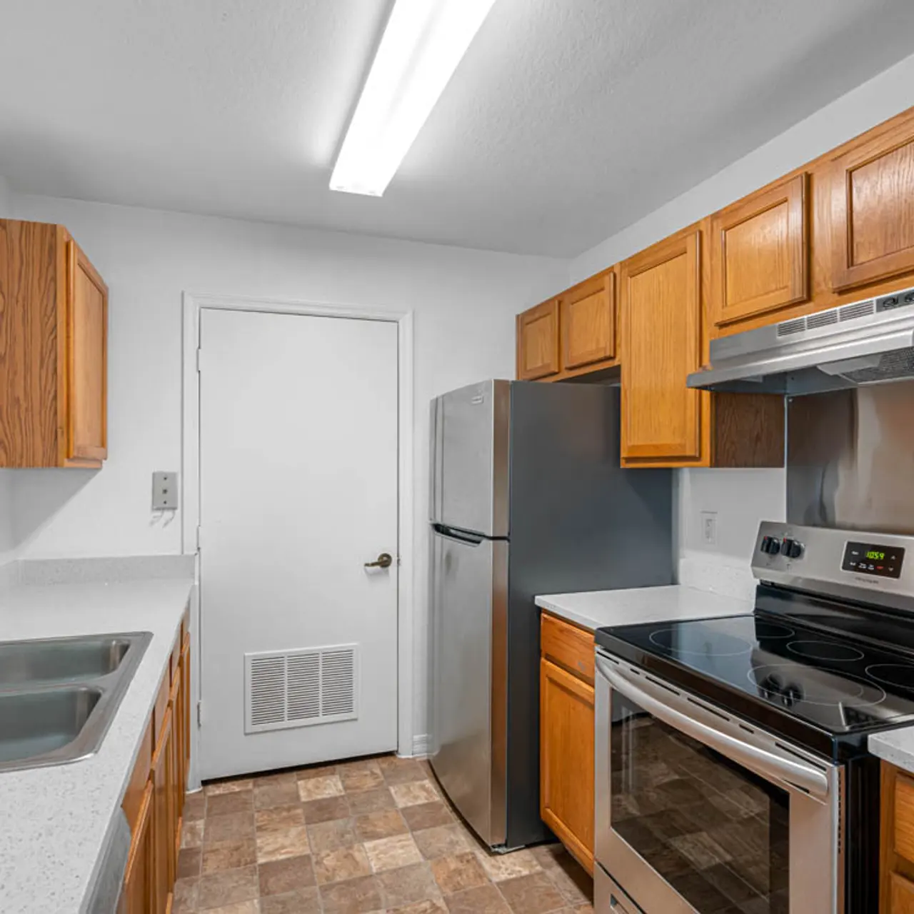 Brittany Bay I & II - Indoors, Interior Design, Kitchen