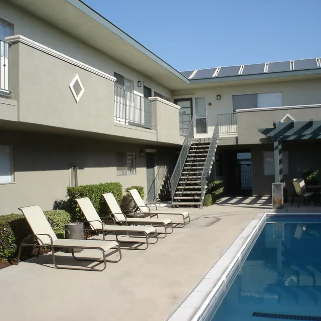 The Orleans Apartments - Hotel, Housing, Villa