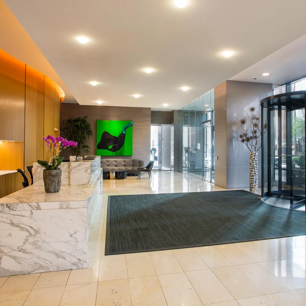 Aqua at Lakeshore East - Lobby