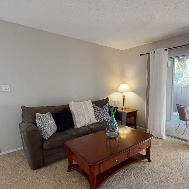 Laurel Oaks Apartments - 2 Bedroom 2 Bath