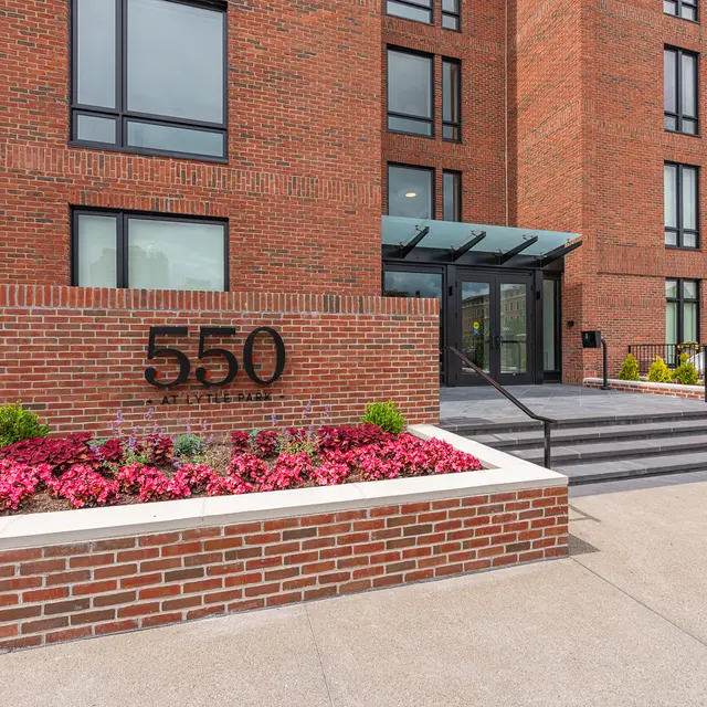 550 At Lytle Park - City, Brick, Urban