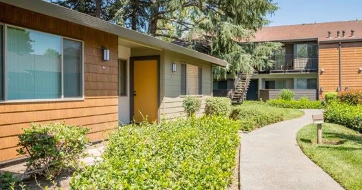 Woodcrest Apartments in Vacaville, CA