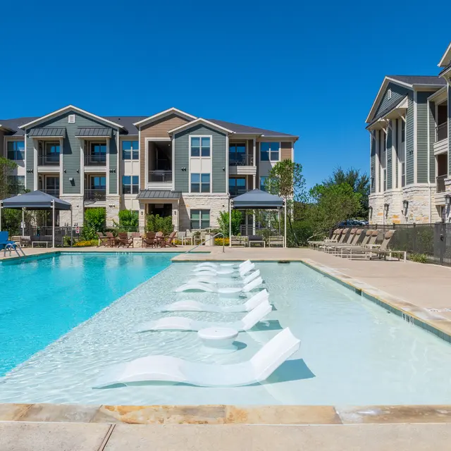 Ariza Plum Creek - Pool, Water, Chair