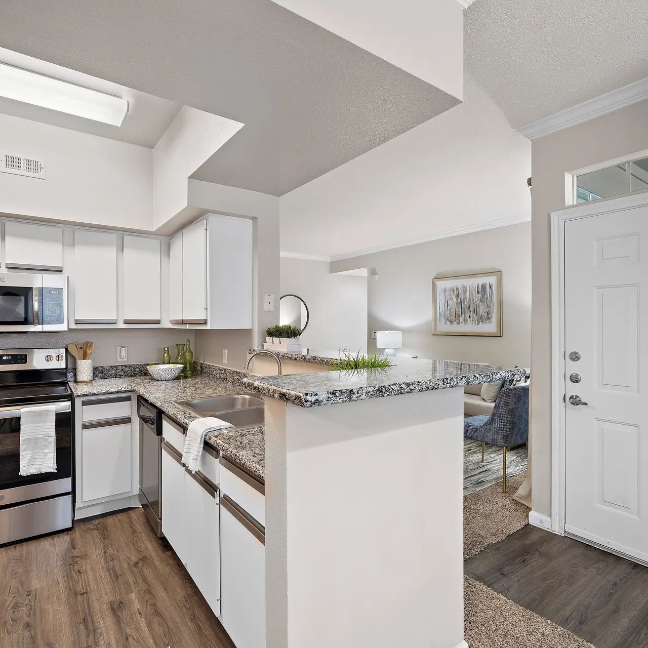 Chartwell Court Apartments Houston Texas