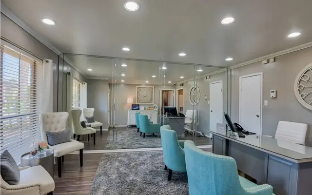 St Gregorys Beach Apartments - Indoors, Home Decor, Foyer