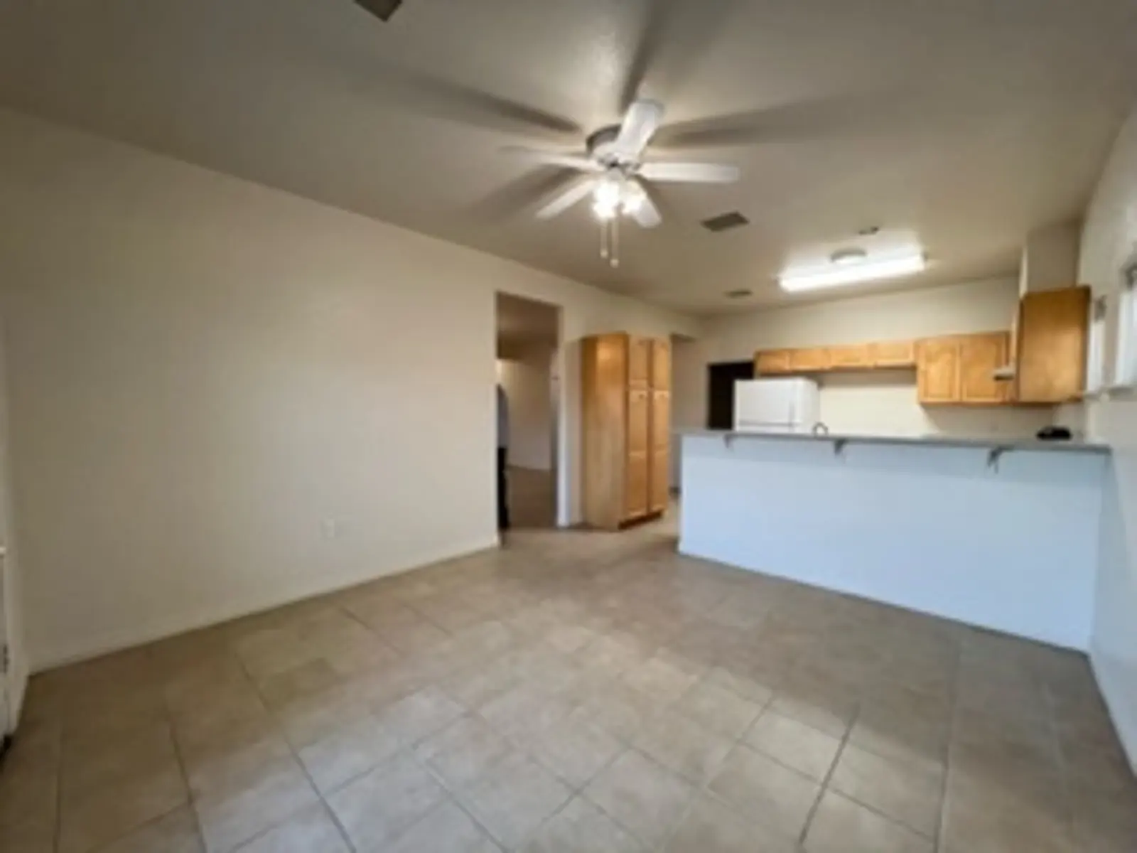 Desert Oasis Communities Desert Oasis Communities - Floor, Appliance, Ceiling Fan