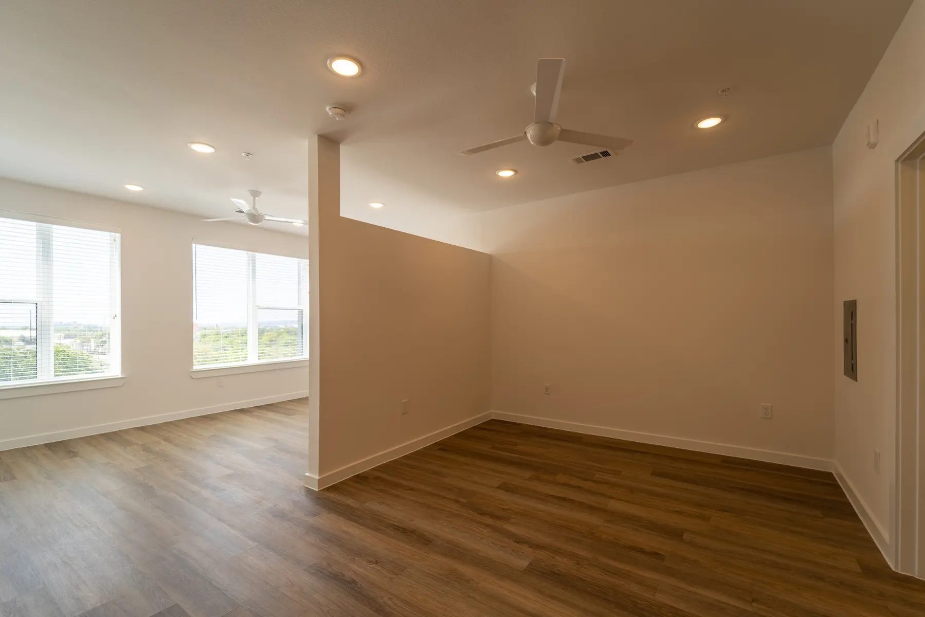 Ellis Highline - Floor, Flooring, Ceiling Fan