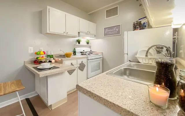 Park East Park Knowles Apts Park East Park Knowles Apts - Room, Flooring