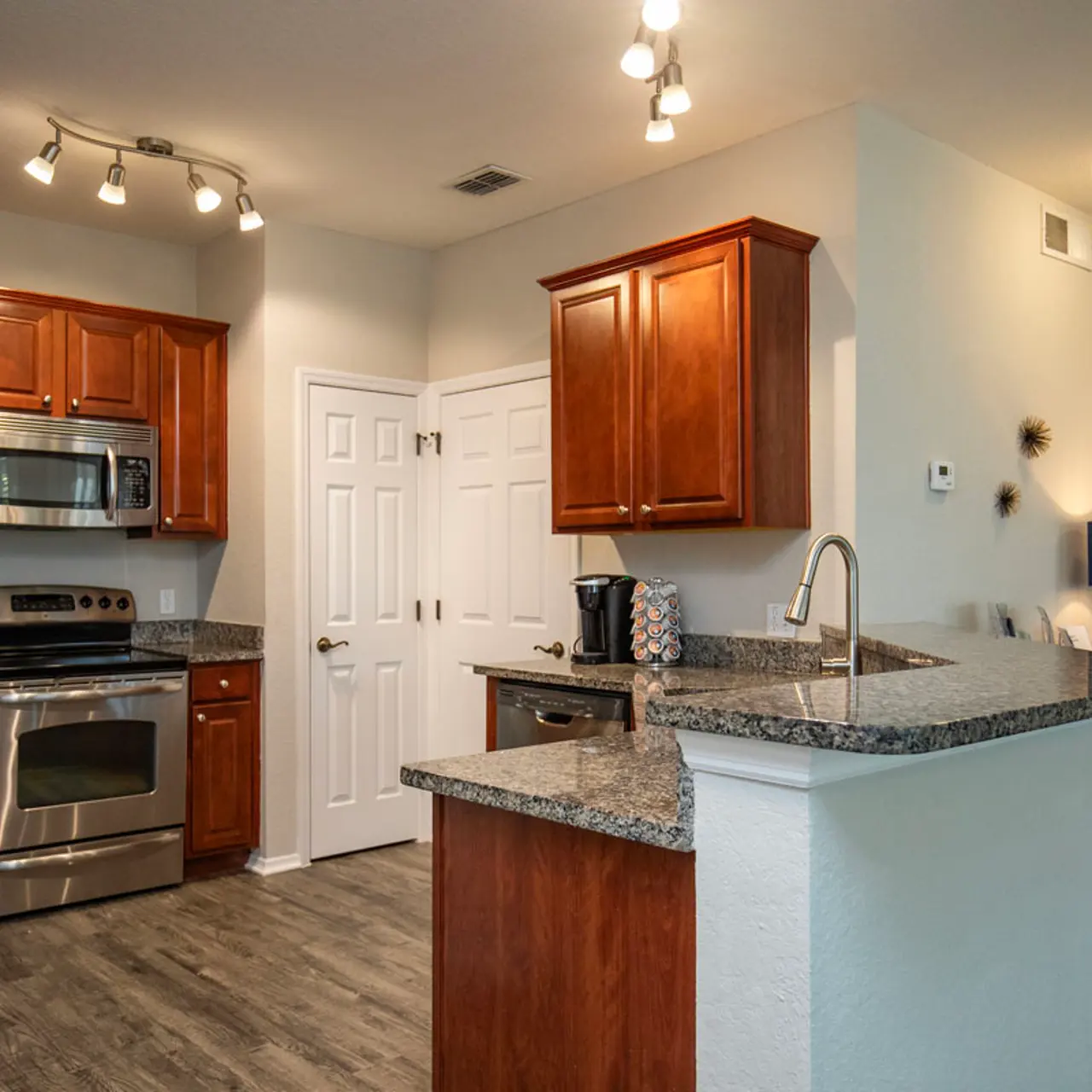 The Club at Hidden River - Indoors, Interior Design, Kitchen