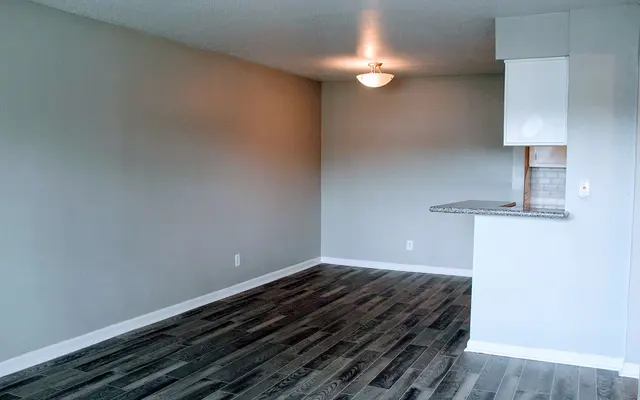 Northwest Corners - Wood, Floor