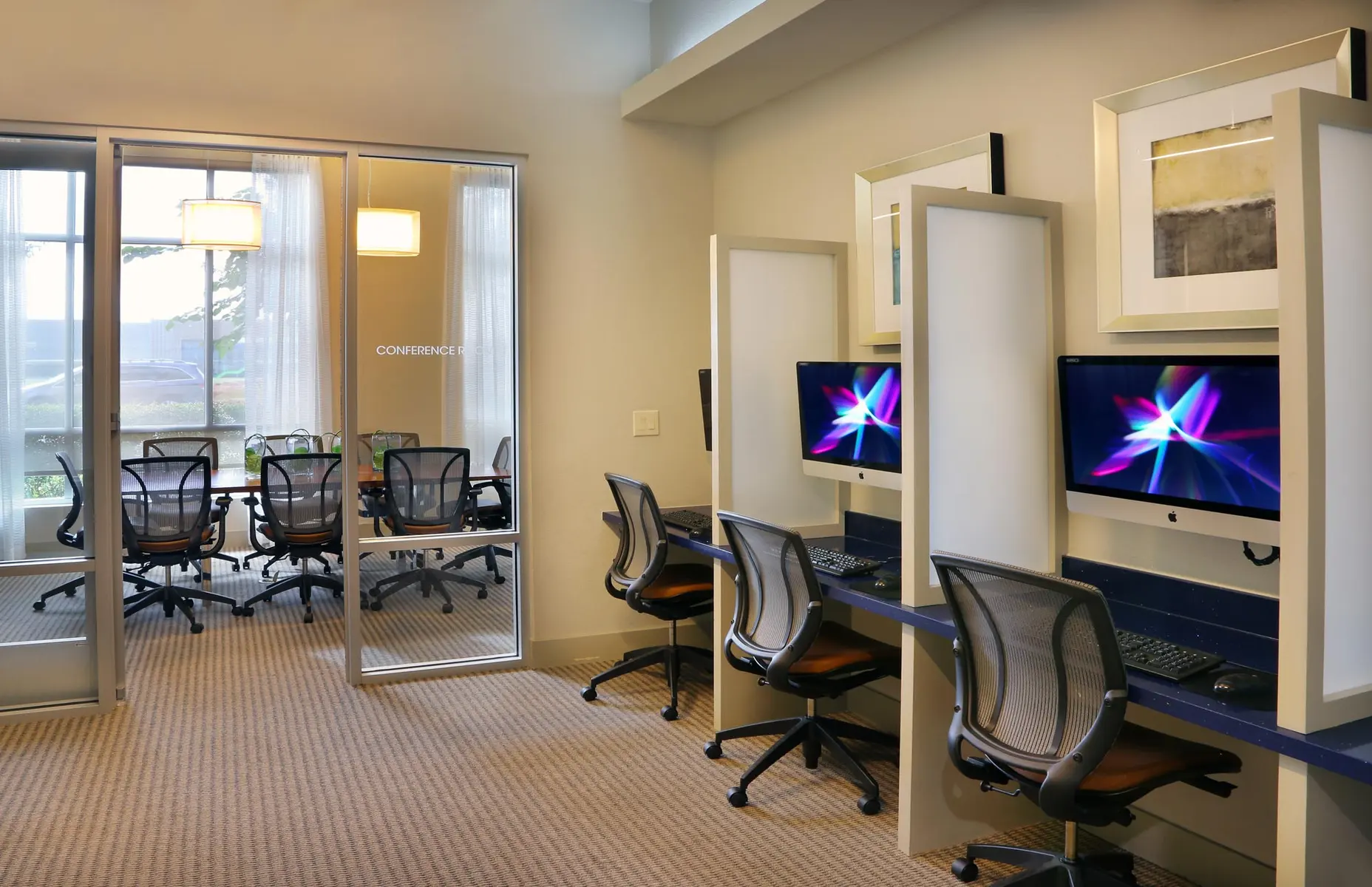 SYNC at Mueller - Monitor