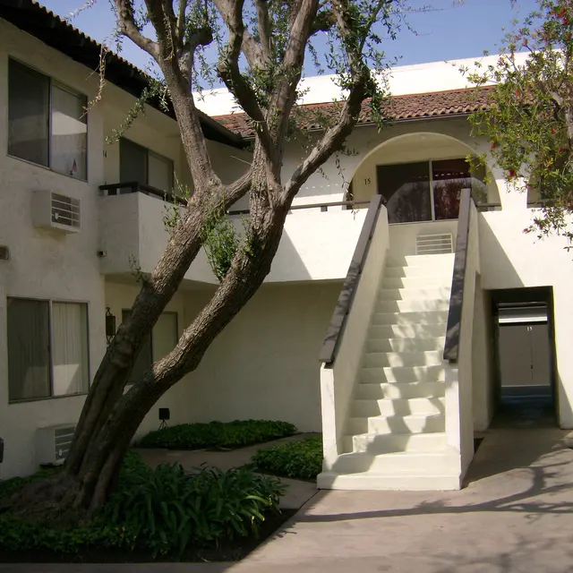 La Casitas Apartments - House, Housing, Staircase