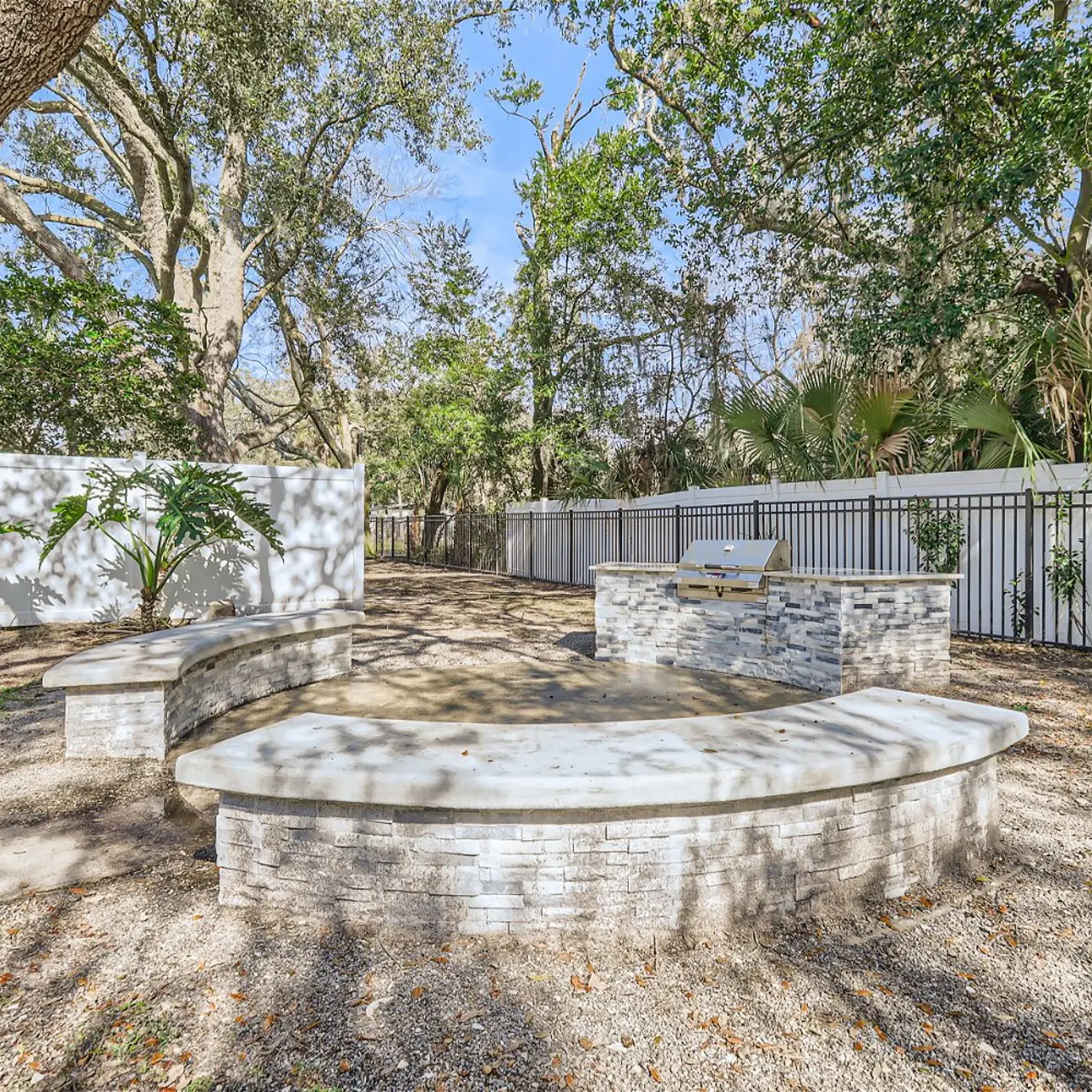 Community Outdoor Grill and Exterior Kitchen