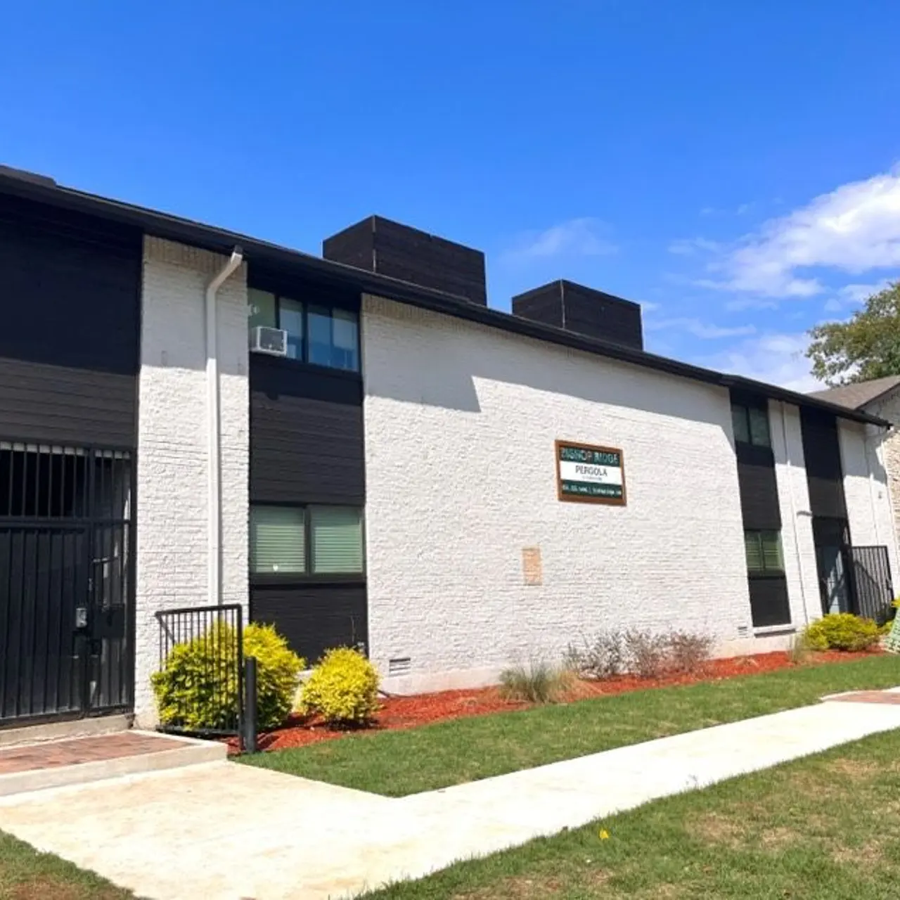Pergola at Bishop Ridge - Architecture, Building, Housing