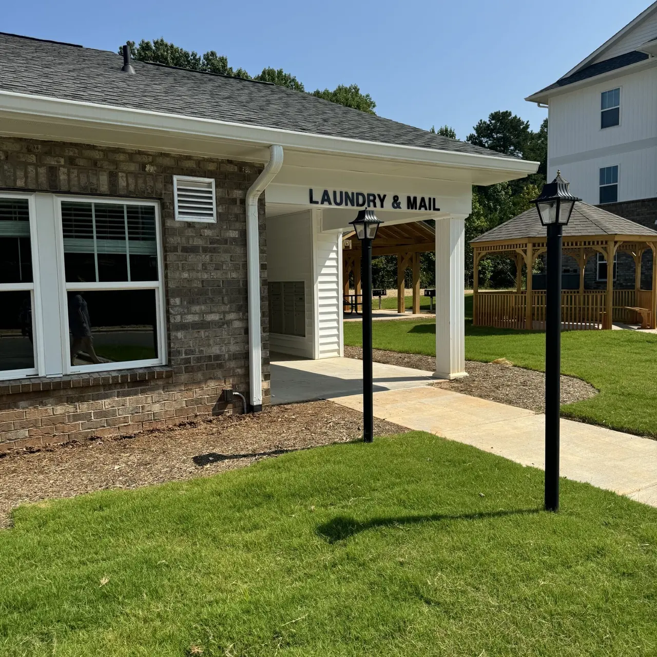 Pegram Landing II - Grass, Shelter, House