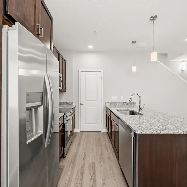 09-Kitchen - Unit 1.jpg 09-Kitchen - Unit 1.jpg