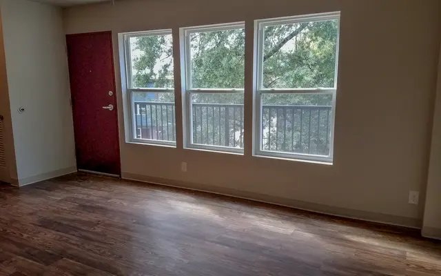 Mountain View Heights - Floor, Flooring, Indoors