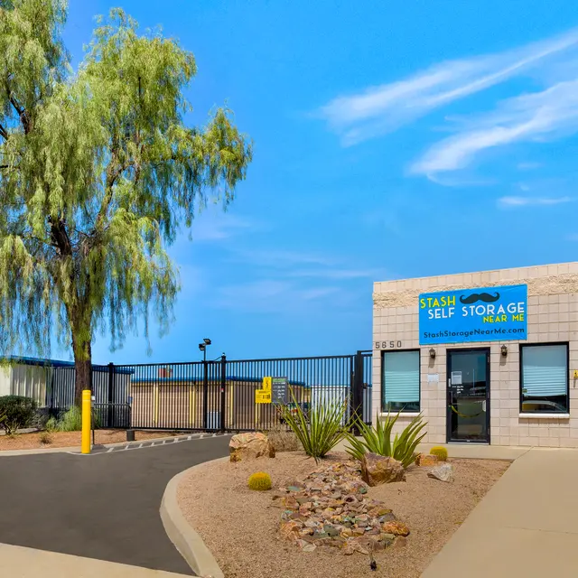 STASH SELF STORAGE NEAR ME - CONTINENTAL RANCH
