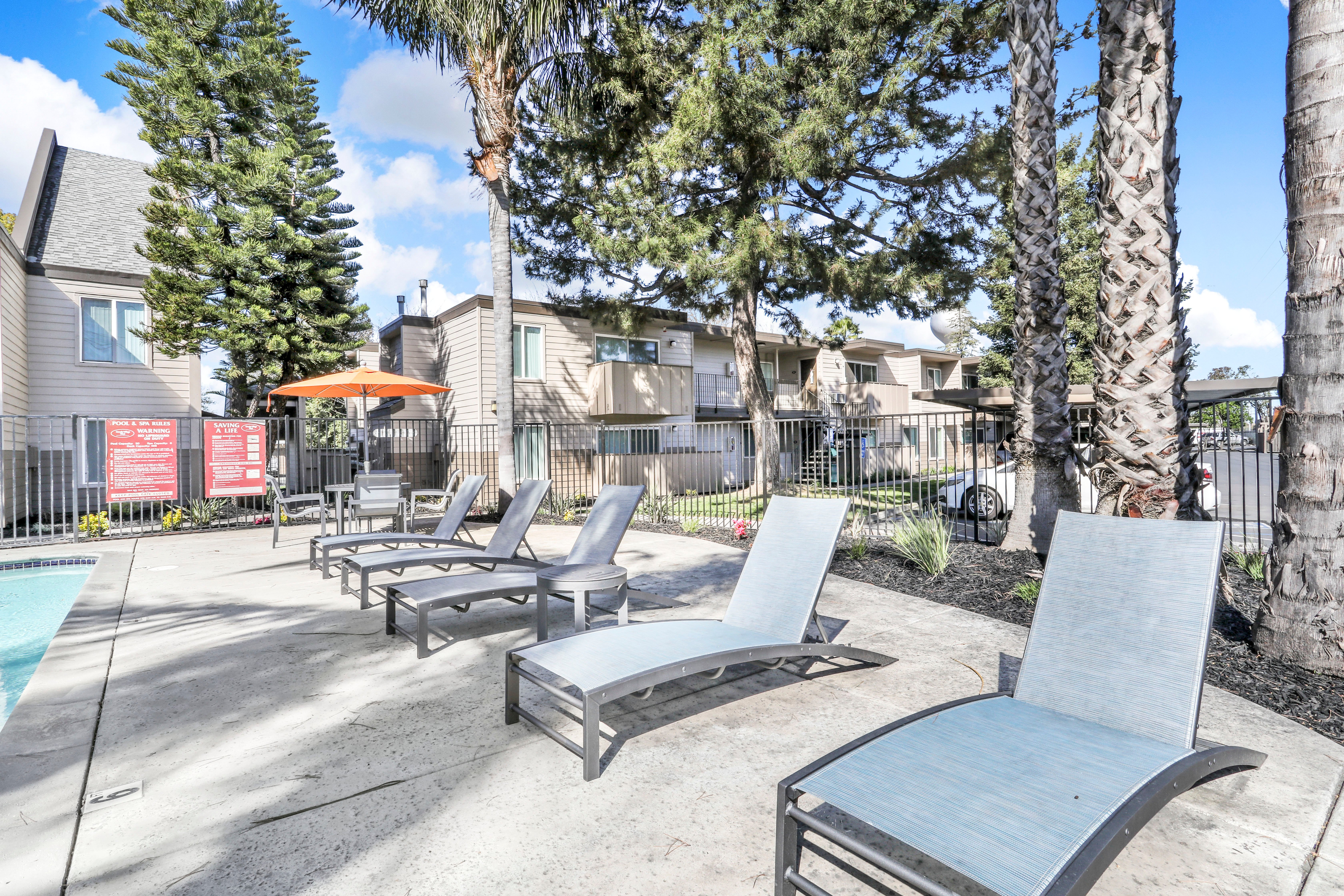 Lincoln Village West Lincoln Village West - Furniture, City, Tree