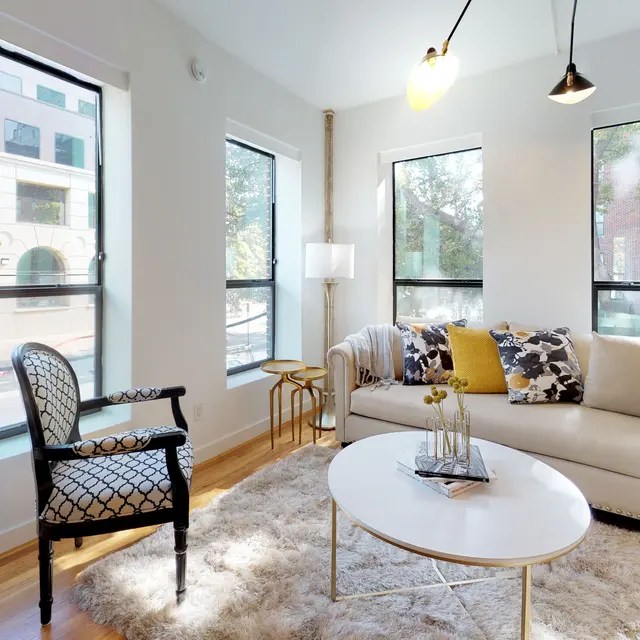 The Argyle - Living Room, Room