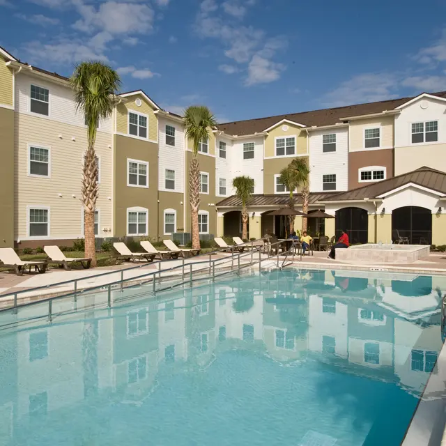 Marcis Pointe - Condo, City, Apartment Building