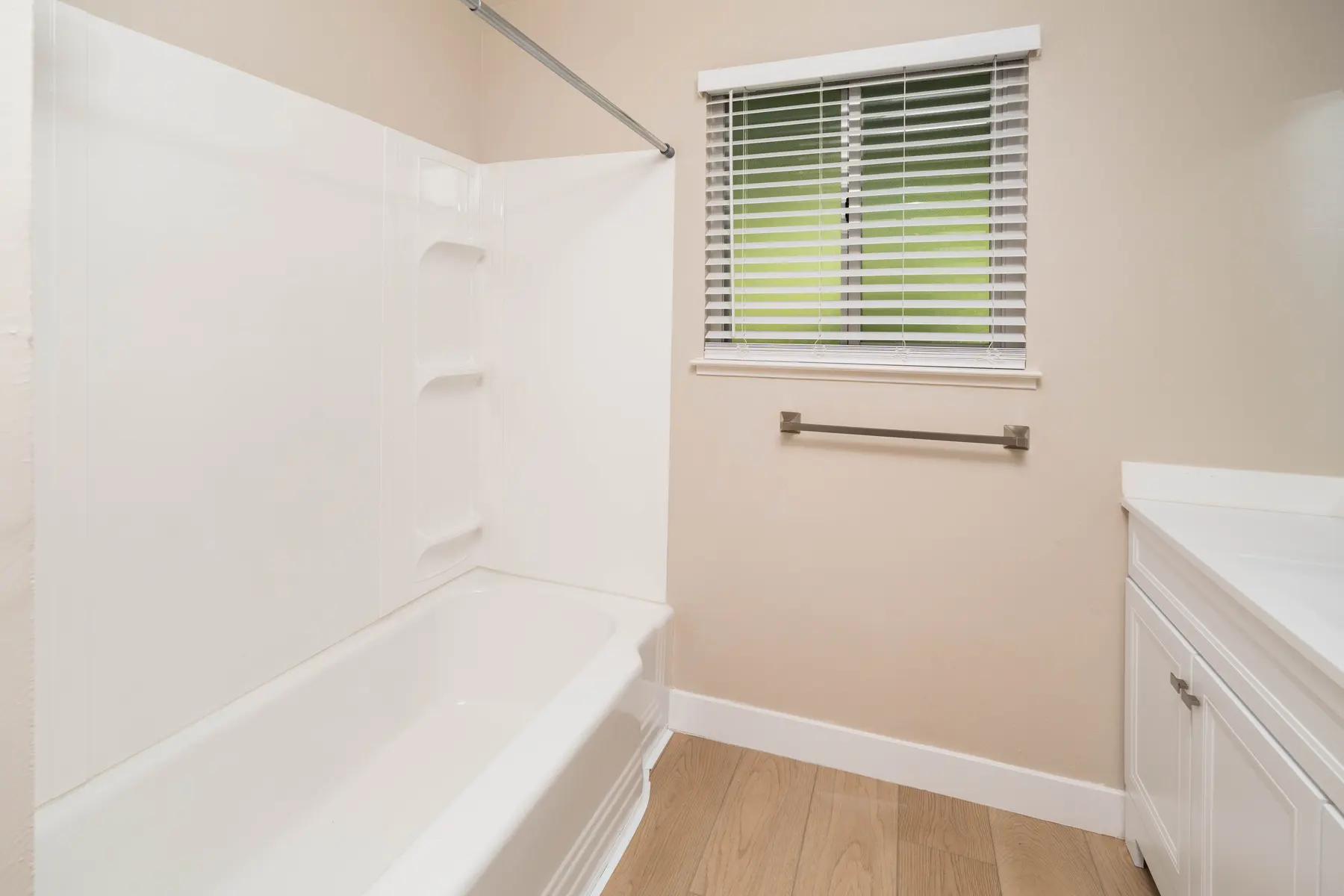 El Camino Duplexes - Corner, Bathing, Indoors