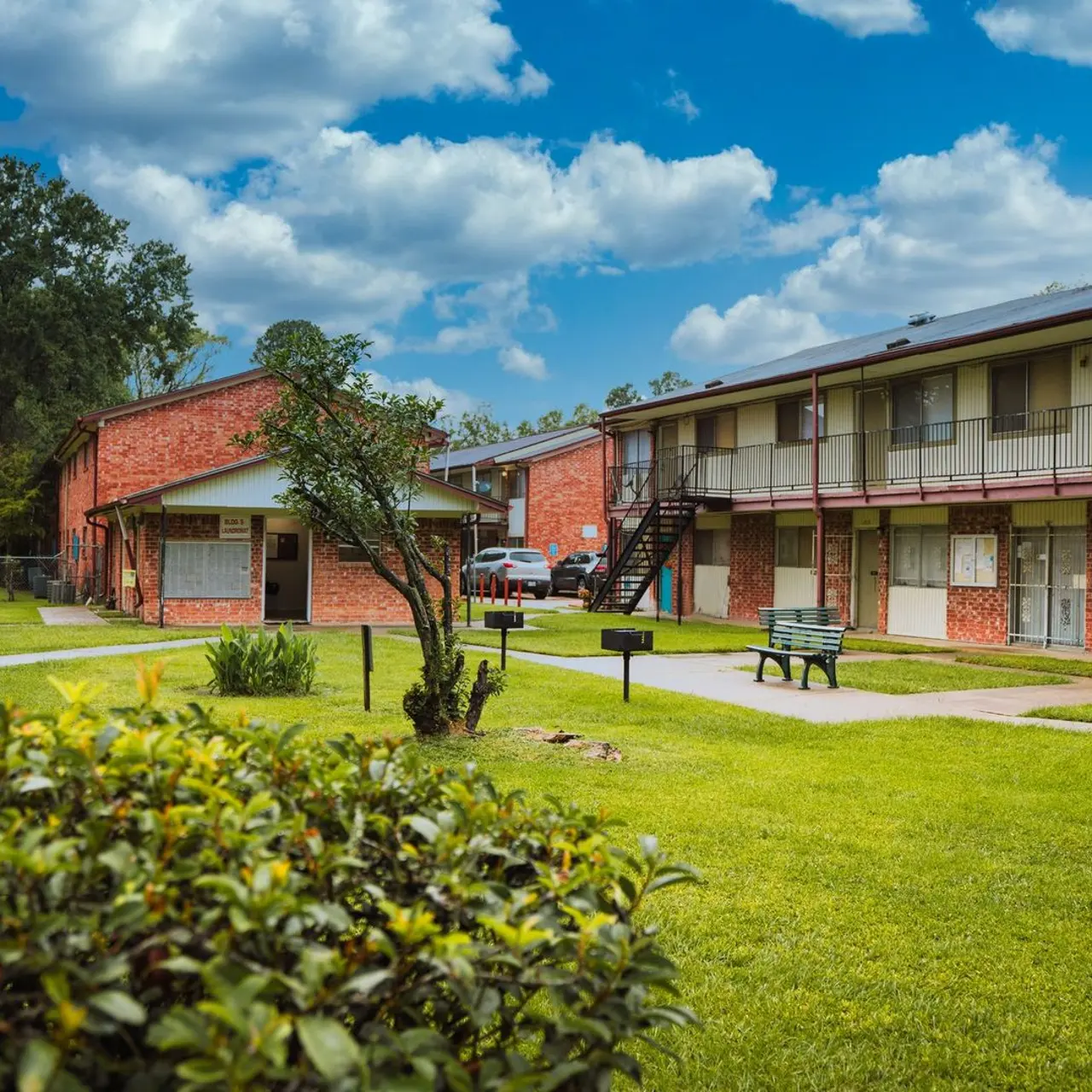 Royal North Apartments - Apartment, Grill