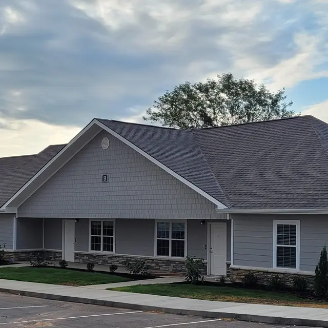 Garden Walk Magnolia Ridge - Roof