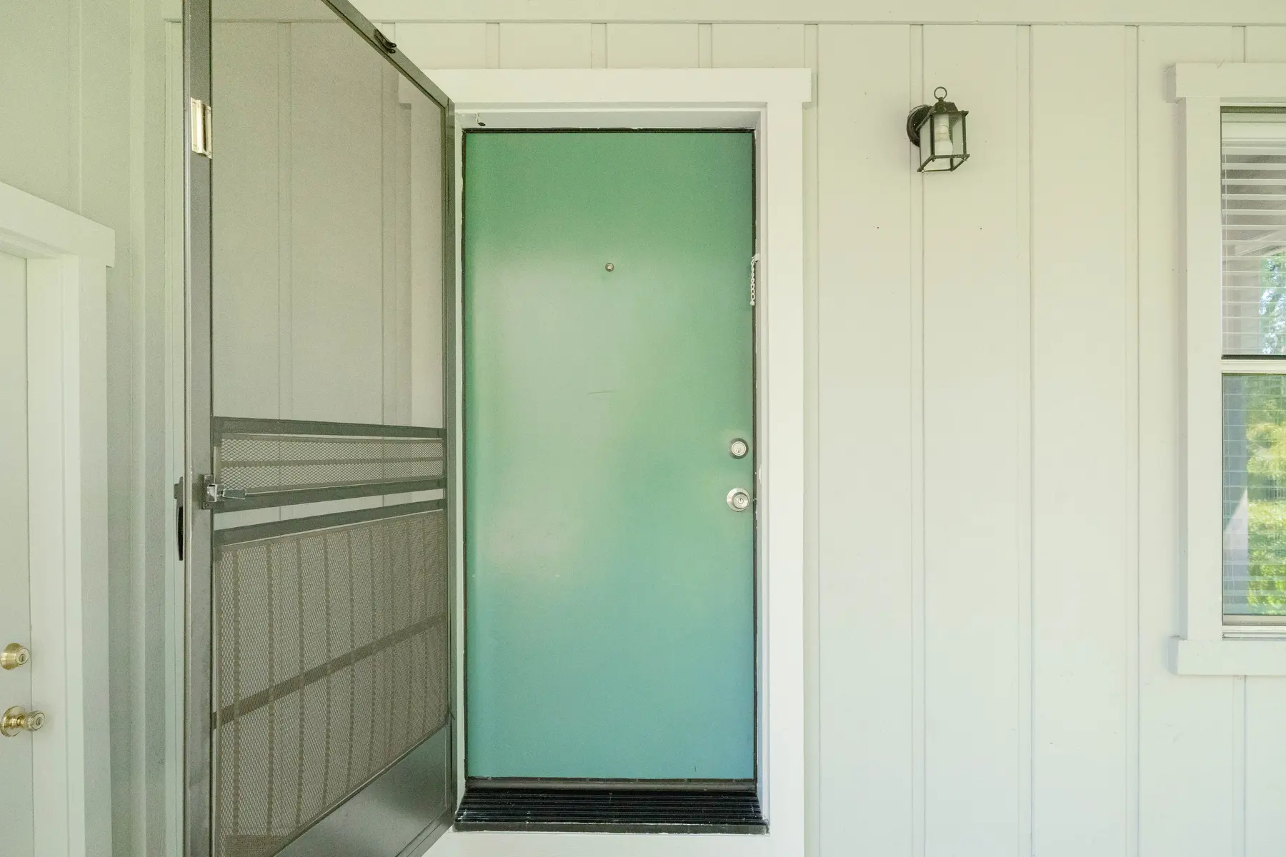 El Camino Duplexes - Door, Indoors, Interior Design