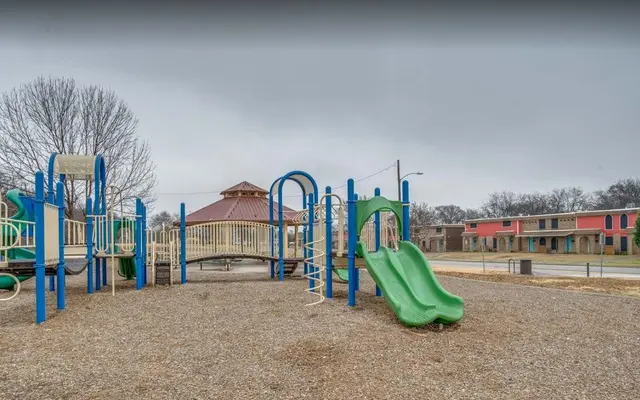 El Paso on the Park - Play Area, Playground