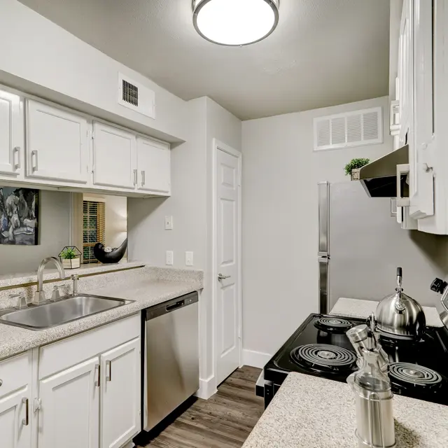 Emerson Pines - Kitchen