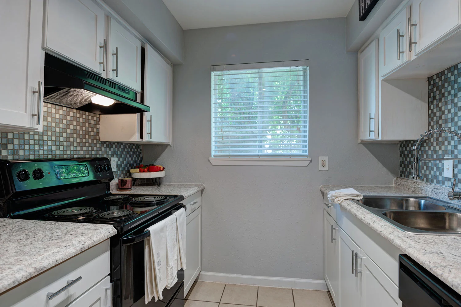 The Avenue - Indoors, Kitchen, Interior Design