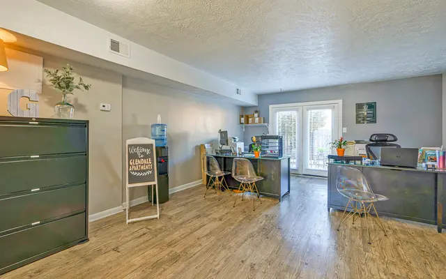 Glendale Townhomes Glendale Townhomes - Floor, Flooring, Indoors