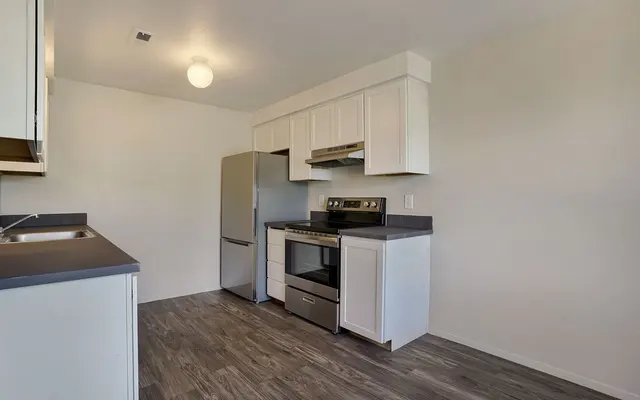 Kitchen, Modern, Stainless steel