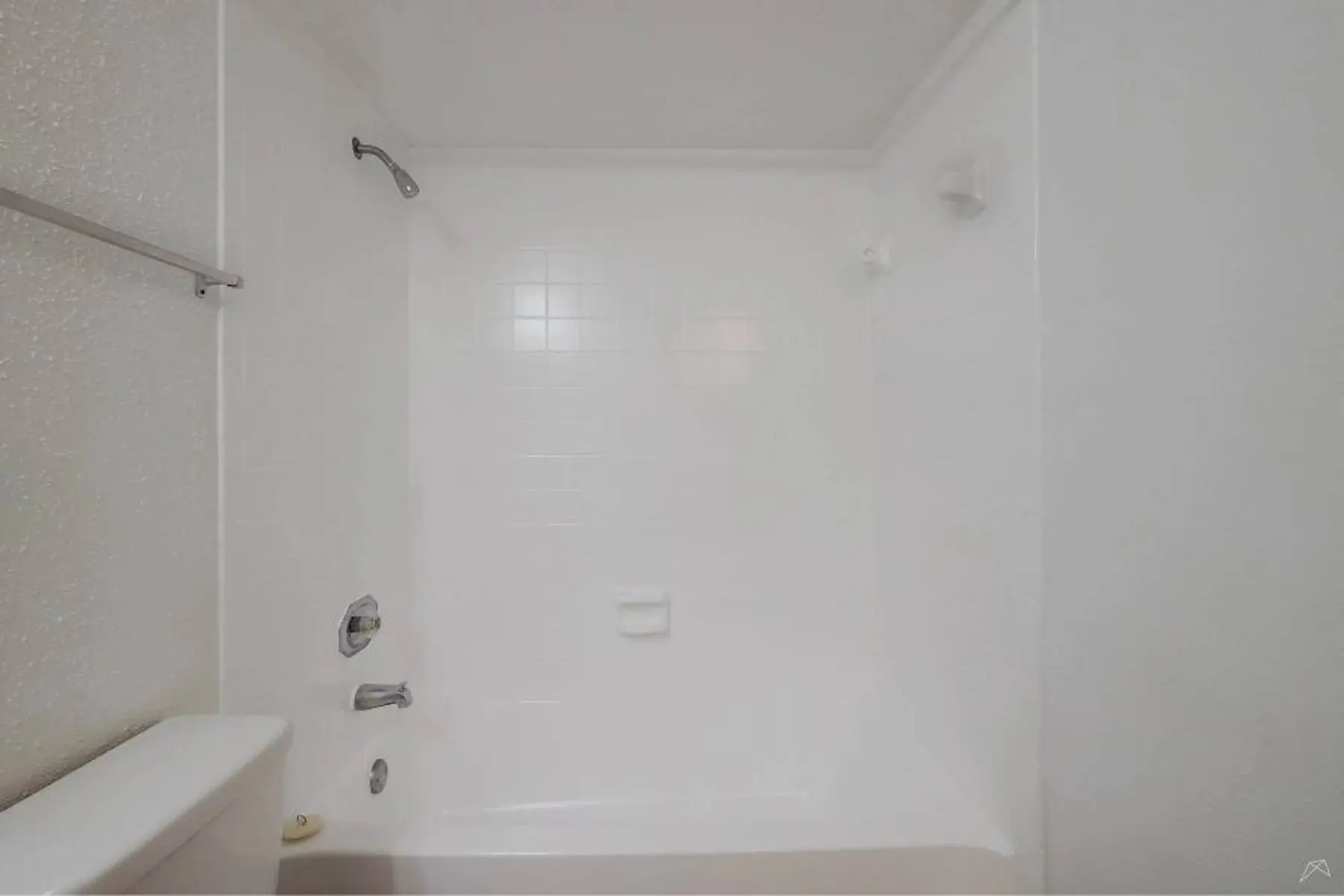p2527064_Lexington_Hills_2bed_2bath_A_15_2_FloorPlan.jpg