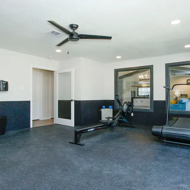 Copy of 23-web-or-mls-13925-alderson-st.jpg