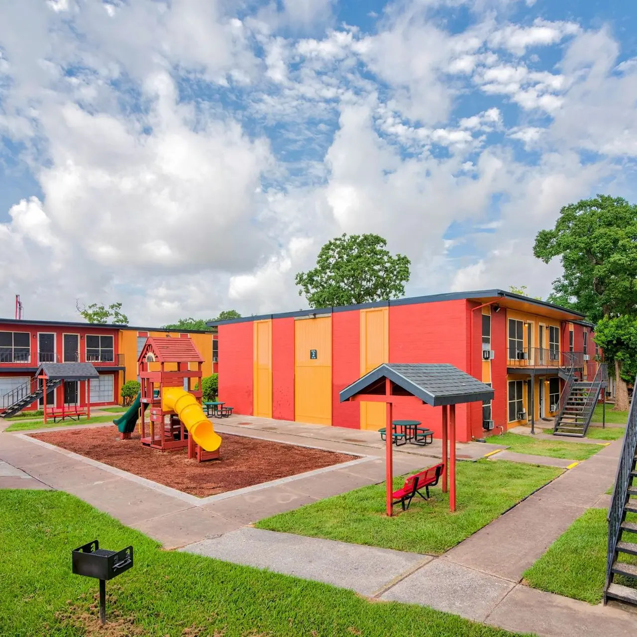 Vista Del Rey Apartments - Playground, Apartment