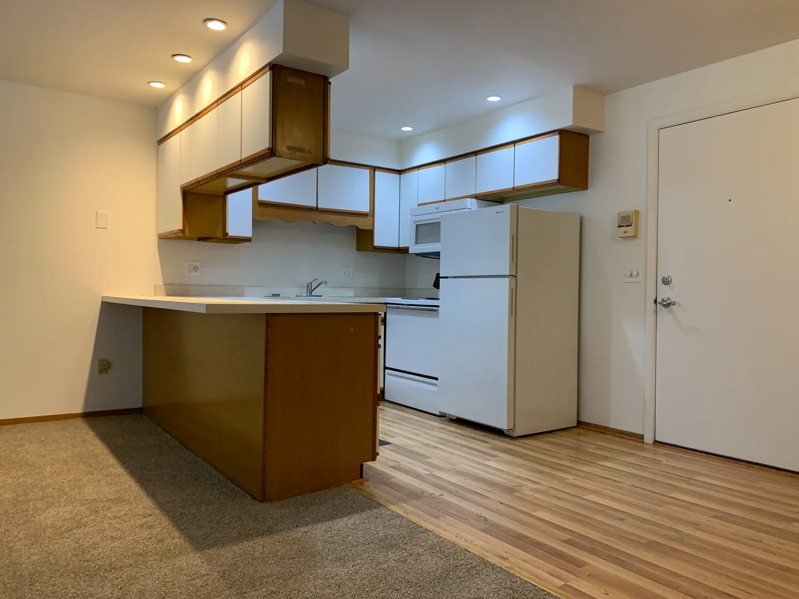 Liberty Circle - Corner, Indoors, Interior Design