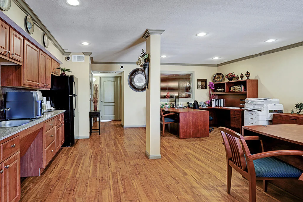 Reserve at Braes Forest Apartments - Wood, Chair, Floor