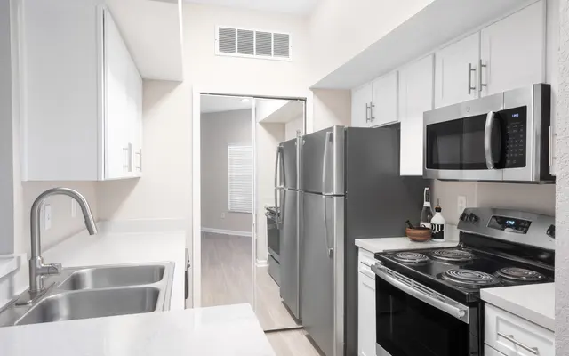 Westlake - Indoors, Kitchen, Appliance