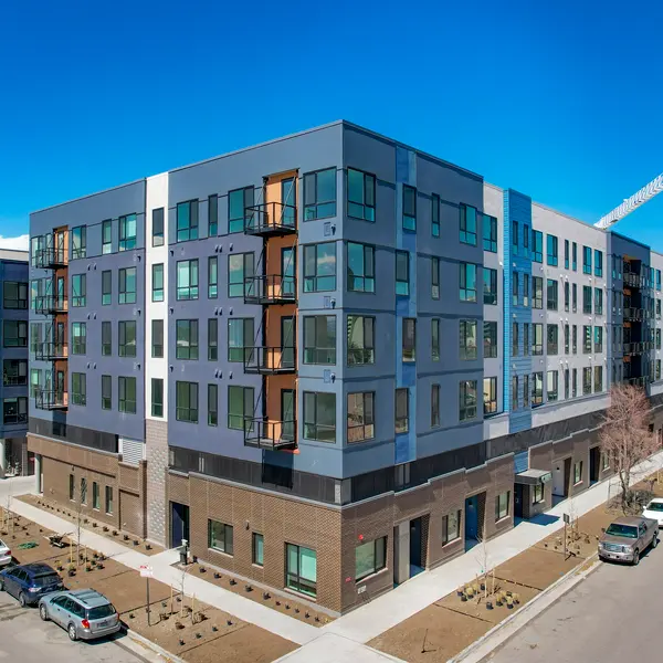 Quin - City, Building, Condo