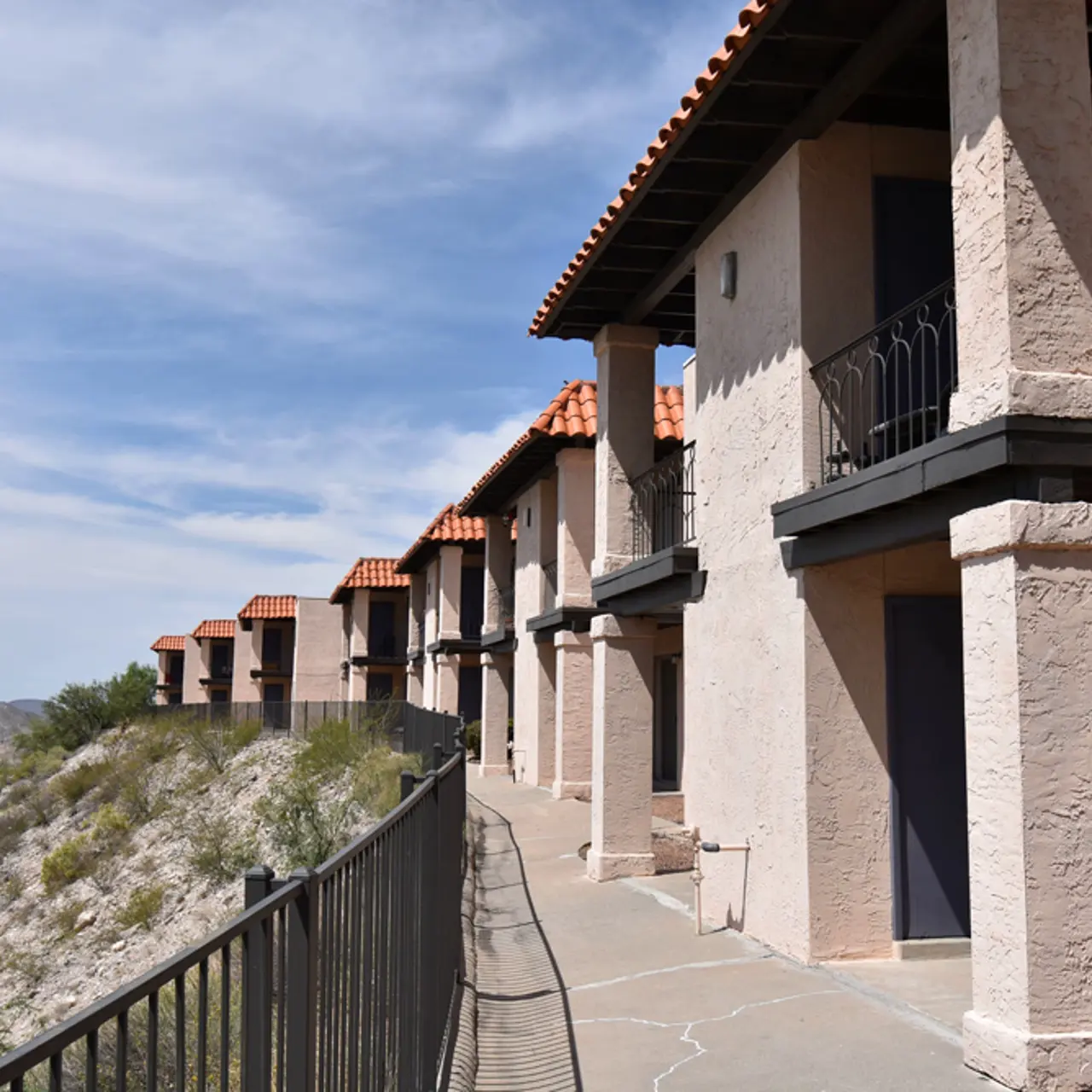 Overlook Apartments - Housing, Building, House