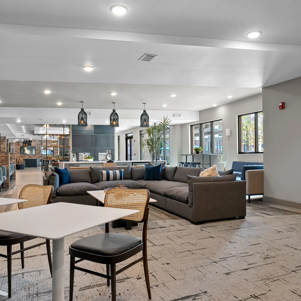 District Midtown - Indoors, Furniture, Lounge