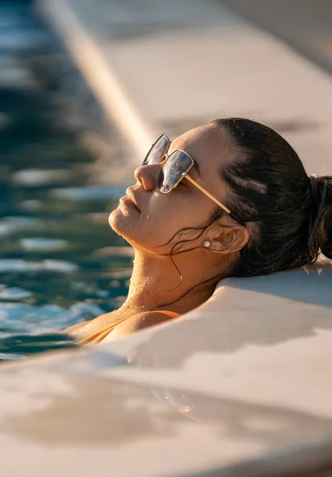 Aviva at North Plaza Aviva at North Plaza - Bathing, Adult, Female